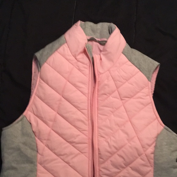 Women’s pink vest size small - Picture 1 of 3
